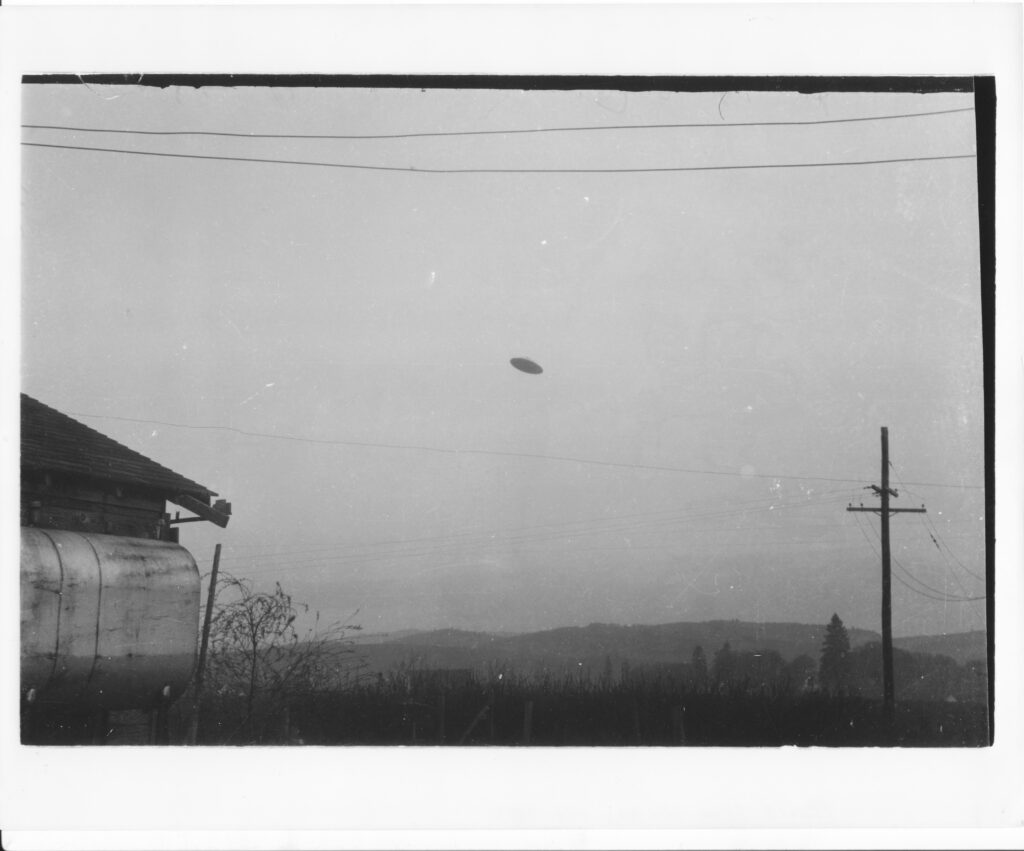 First UFO picture taken by Paul Trent in McMinnville, Oregon, USA, 1950.